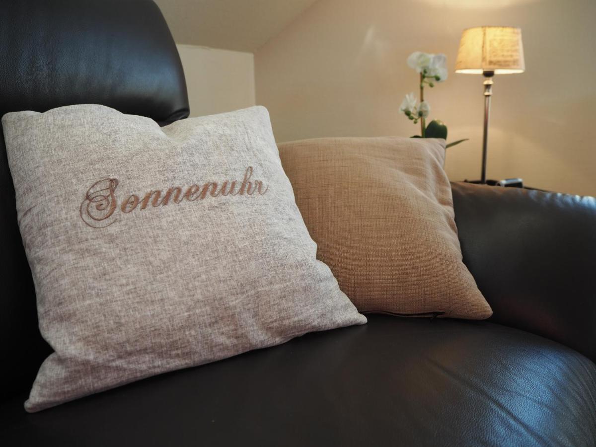 青斯特Penthouse Sonnenuhr公寓 外观 照片